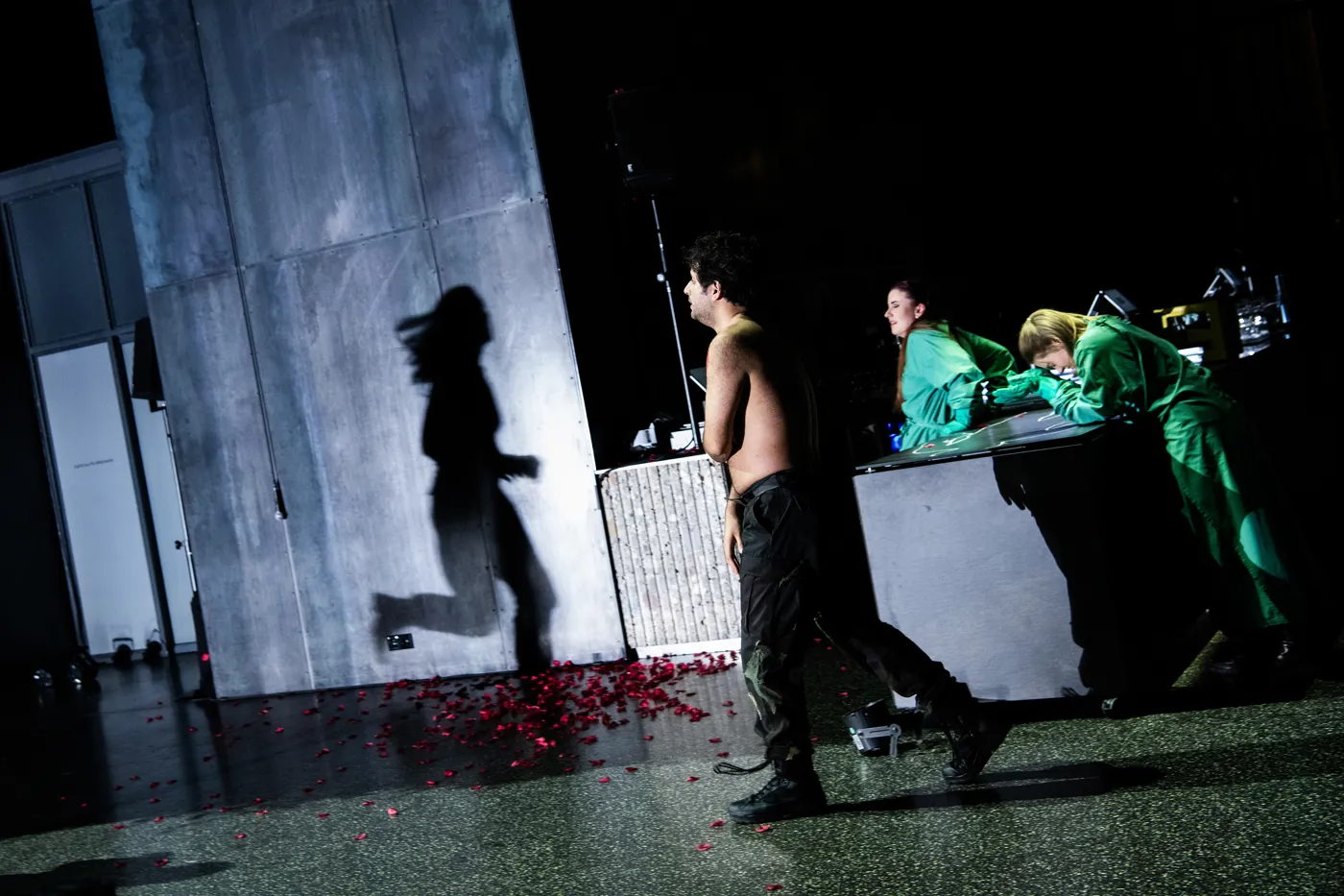 LAZARUS oder DIE FEIER DER AUFERSTEHUNG